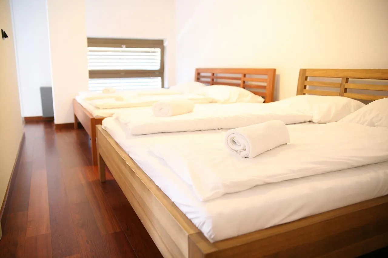 Boutique Lofts 0*, Prag