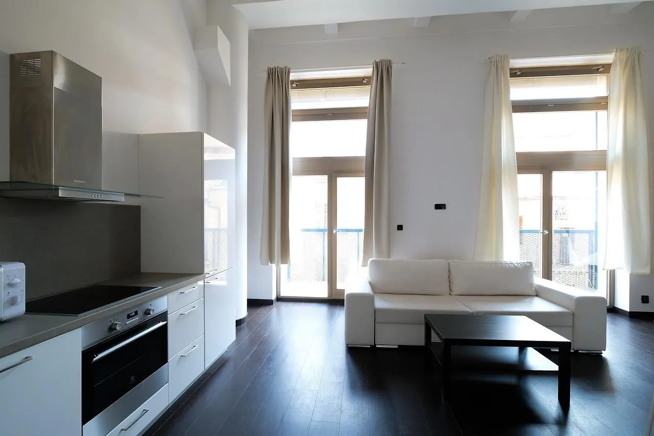 Boutique Lofts 0*, Praga